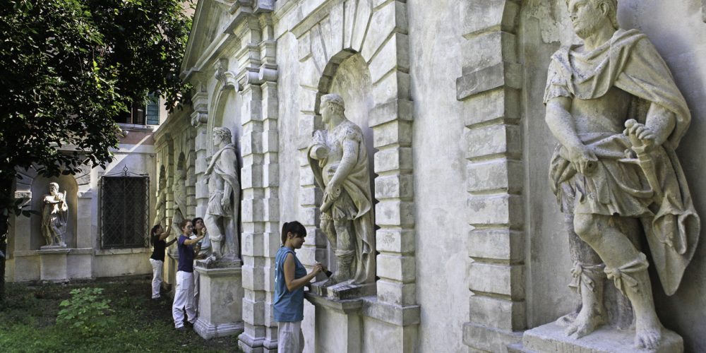Restauro-statue-Palazzo-Soranzo-Cappello-Rio-Marin Restauro-statue-Palazzo-Soranzo-Cappello-Rio-Marin